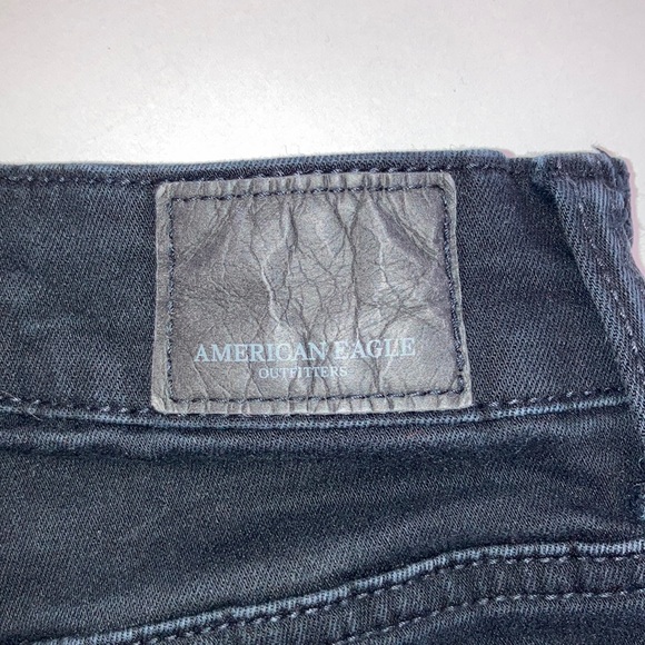 American Eagle Black Shorts - Picture 3 of 4